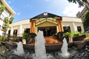 Отель Jacaranda Hotel Nairobi  Найроби